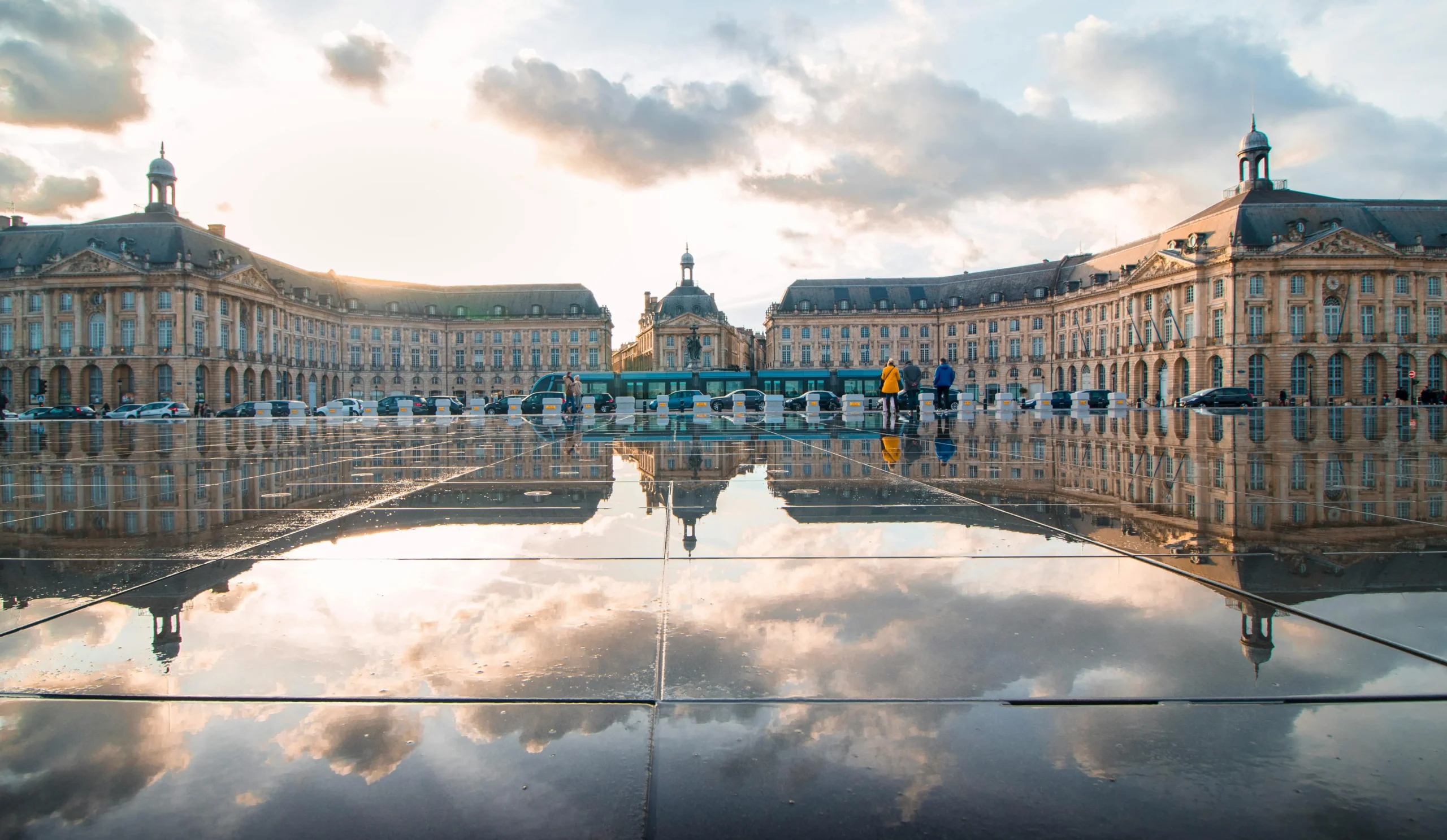 Place de la Bourse et miroir d'eau
