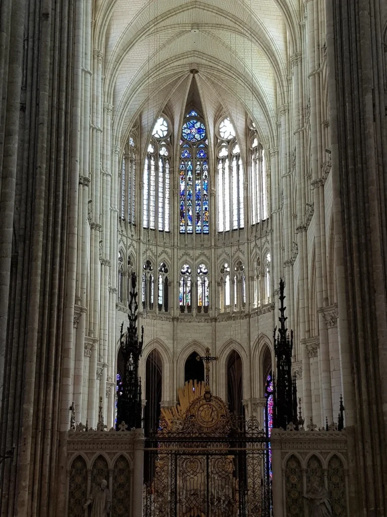 Vitraux de la cathédrale Notre-Dame