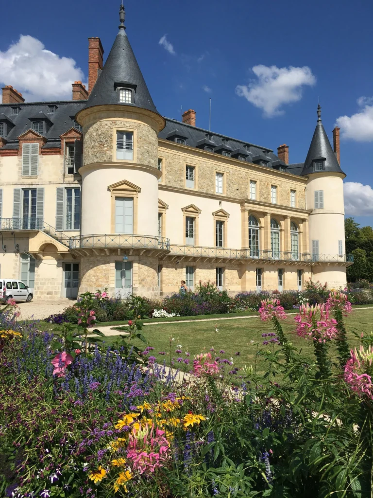 Château de Rambouillet à 2h de Paris.