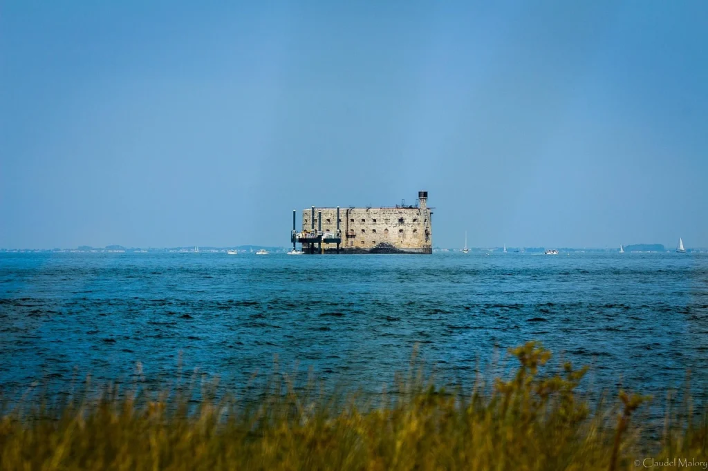 Fort Boyard vue de loin
