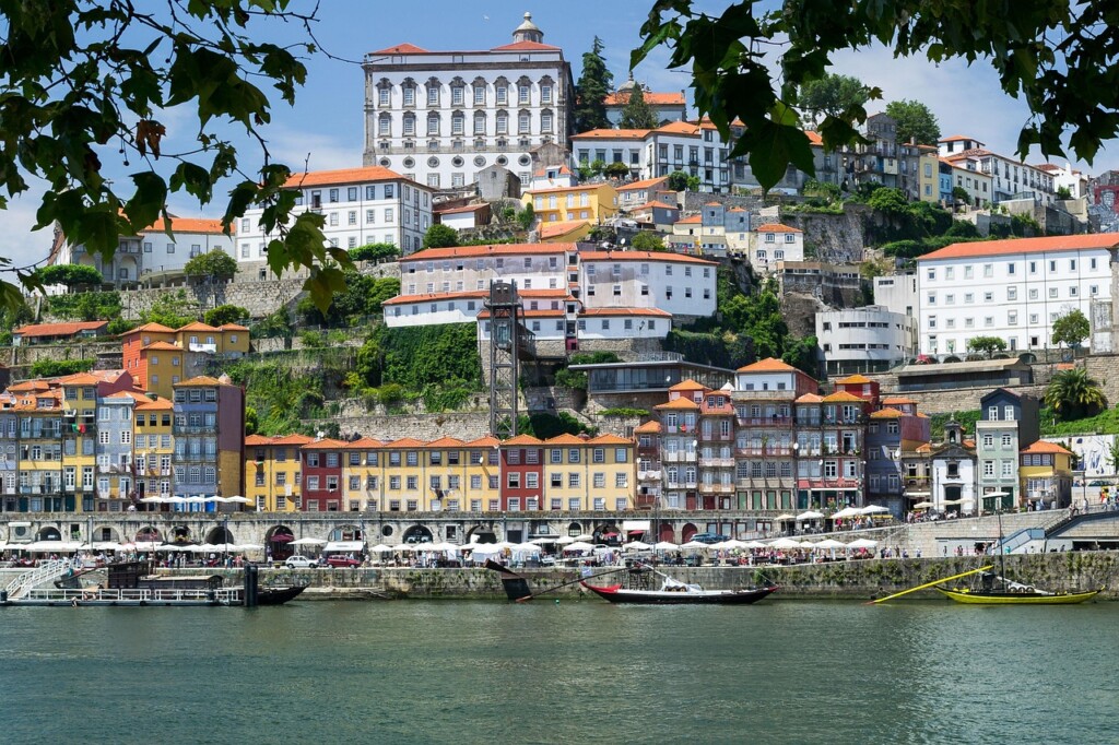 hôtels pas chers porto