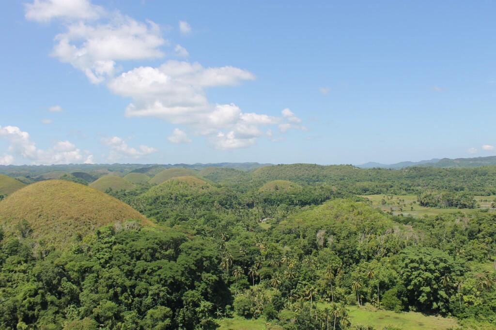 chcolate hills bohol