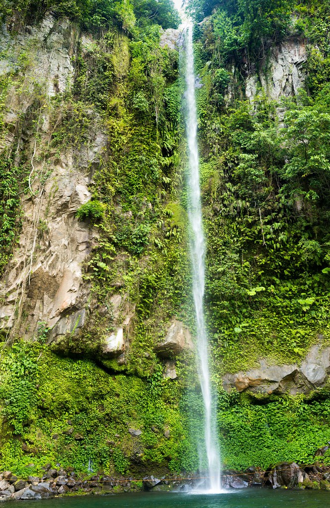 Katibawasan Falls